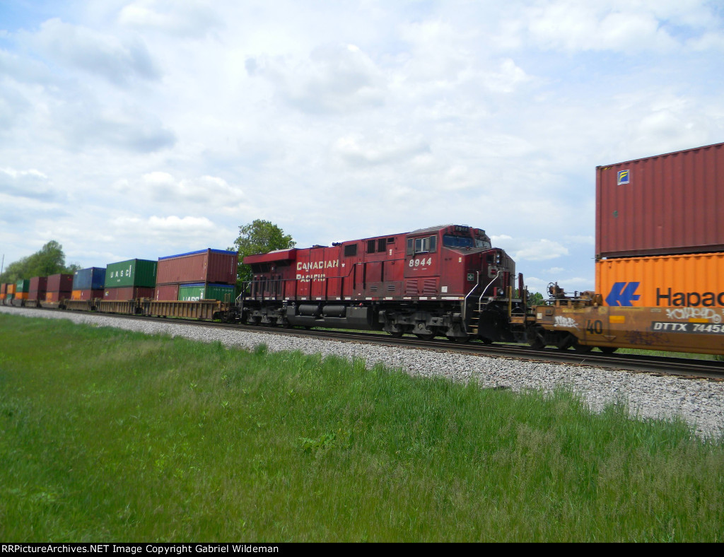 CP 8944 DPU